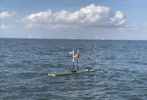 glider in water